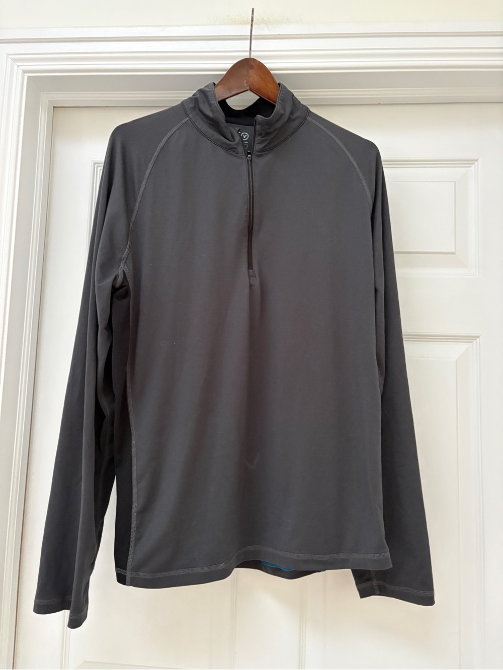 American Eagle Outfitters Men's Charcoal Gray Half-Zip Sweater